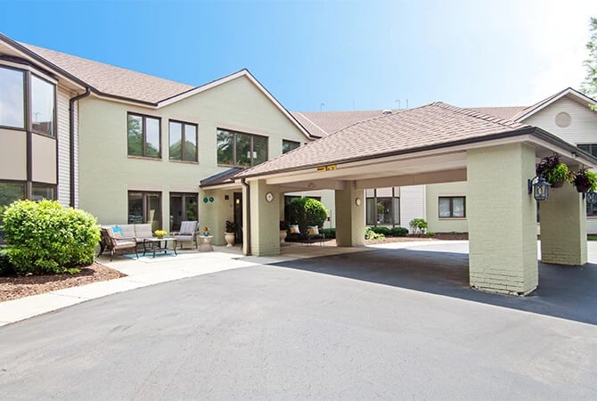 1exterior (1)