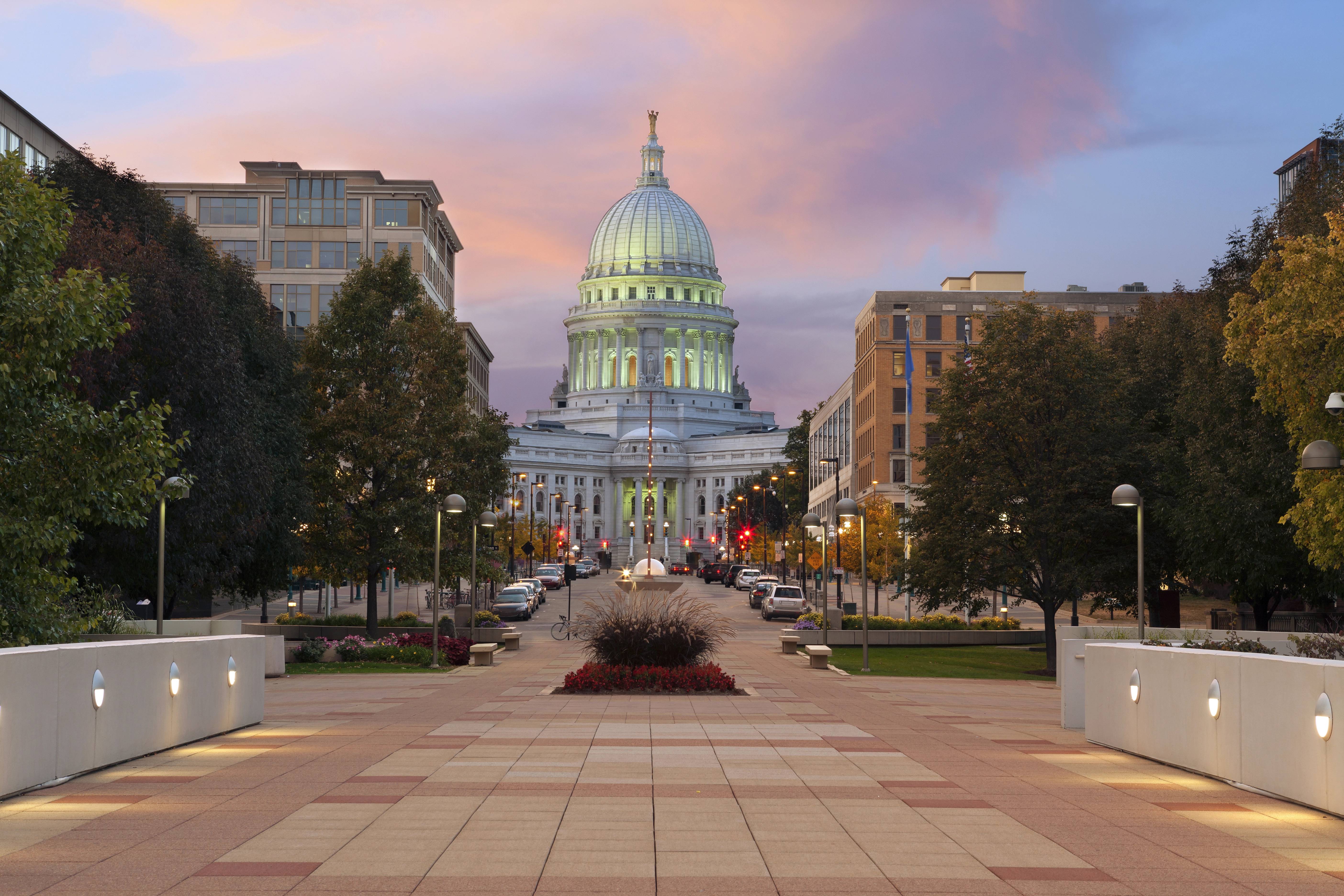 State capitol building, Madison